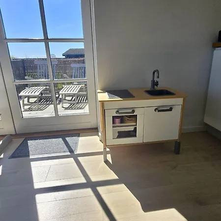 Modernes-ferienhaus-mit-meerblick-in-strandnaehe Tatil Evi