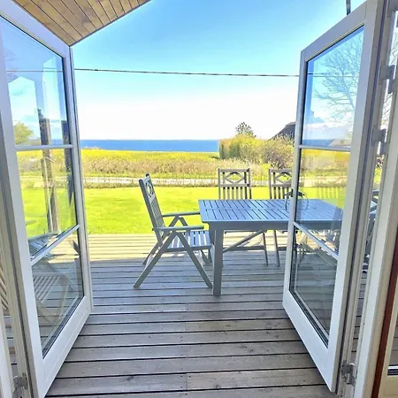 Modernes-ferienhaus-mit-meerblick-in-strandnaehe * Mommark