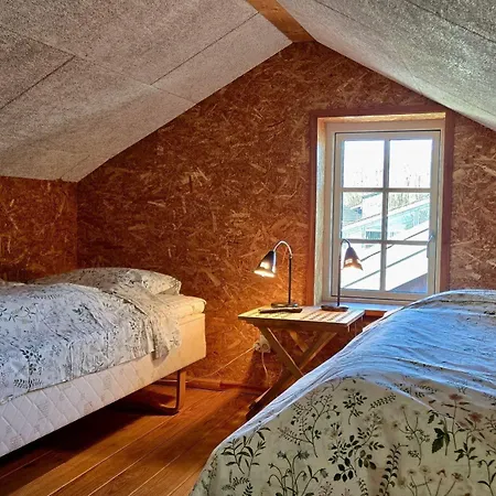 Modernes-ferienhaus-mit-meerblick-in-strandnaehe Mommark